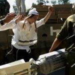 Żydzi błogosławią bomby, które rozerwą na strzępy Palestyńczyków