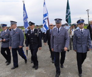 Policja polska chroni żydów