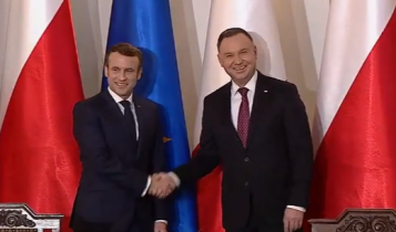 Emmanuel Macron i Andrzej Duda/ fot. screen