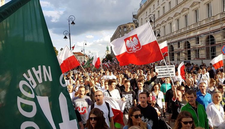 VIII Marsz Powstania Warszawskiego / Fot. kierunki.info.pl