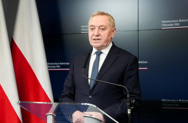 Minister Kowalczyk podał się do dymisji po opublikowaniu przez KE projektu przedłużenia bezcłowego importu zbóż z Ukrainy