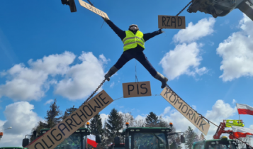 rolnicy protestują przeciw wwozowi ukraińskiego zboża do Polski/ fot. screen