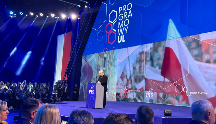 Jarosław Kaczyński na konwencji PiS "Programowy Ul"/ fot. Twitter