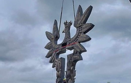 14 lipca odsłonięcie pomnika upamiętniającego ofiary ukraińskiego ludobójstwa na Polakach autorstwa Andrzeja Pityńskiego!