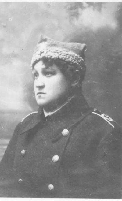 Weronika Wąsik „Wera” komendantka BCH, obwodu Buczacz zamordowana przez OUN-UPA z siostrą Anielą, pogrzebana w dole, w ogrodzie.