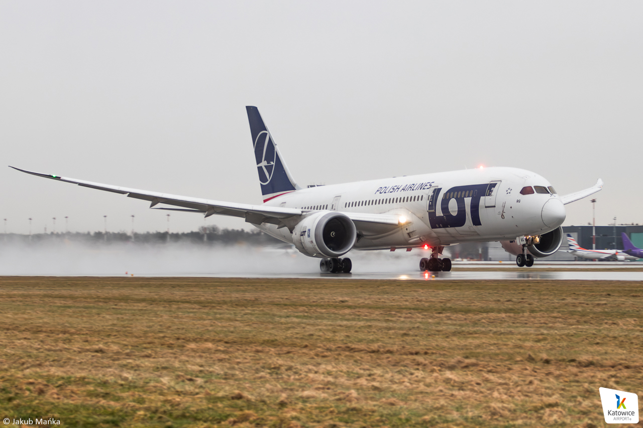 Ewakuacja obywateli Polski z Bliskiego Wschodu. Najnowsze informacje