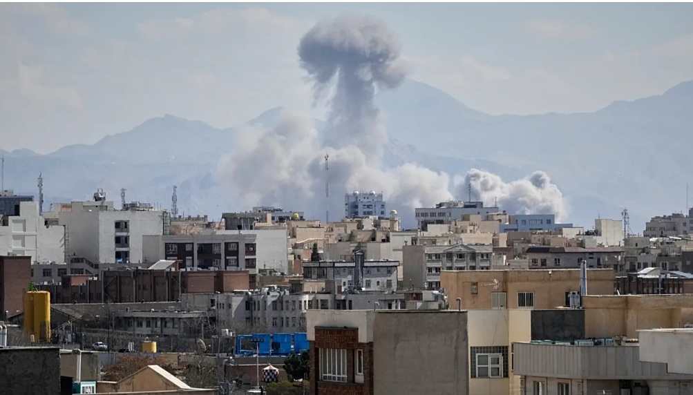 Prezydent Iranu zapowiada mniej ataków na państwa regionu